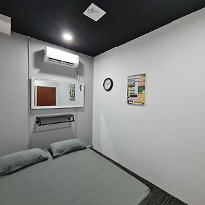 Ayden Hostel Airport Transit - Klia